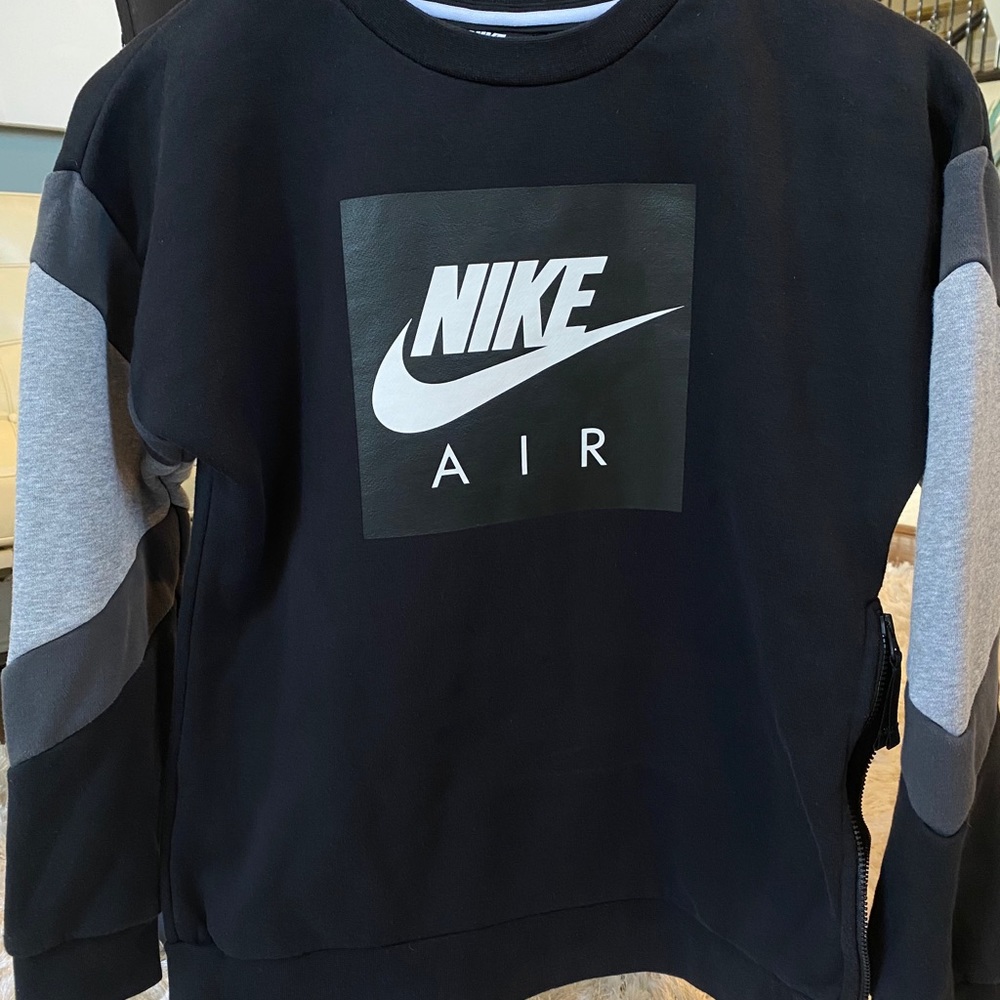 Nike Sweatshirt